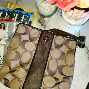 Coach Crossbody Purse (pre-loved)